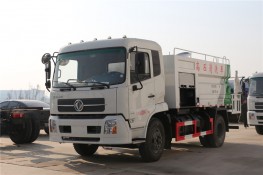 東風(fēng)天錦高壓清洗車(chē)