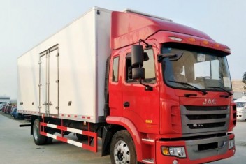 江淮格爾發(fā)冷藏車(廂長(zhǎng)6.2，6.8，7.8米)